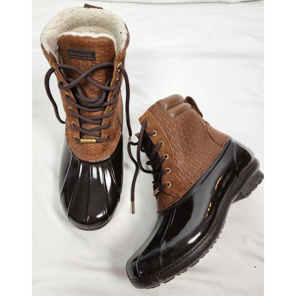 Michael Michael Kors Women's Sz. 9 Easton Logo Duck Boots in Brown